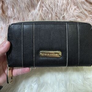 Steve Madden Black Wallet with Gold Accents